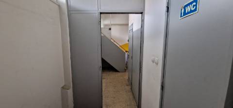 Loja de 3 pisos no coração de Lisboa - Oportunidade única para o seu negócio!