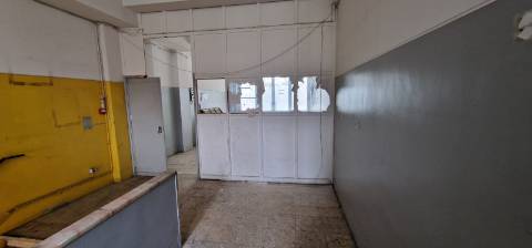 Loja de 3 pisos no coração de Lisboa - Oportunidade única para o seu negócio!