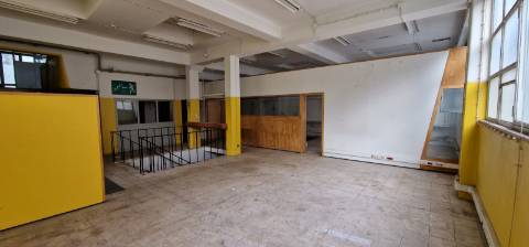 Loja de 3 pisos no coração de Lisboa - Oportunidade única para o seu negócio!