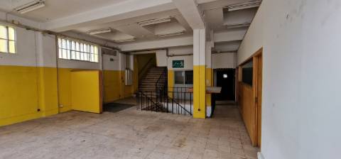 Loja de 3 pisos no coração de Lisboa - Oportunidade única para o seu negócio!