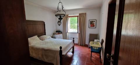 Moradia T7 Independente em Cascais com Jardim e Garagem