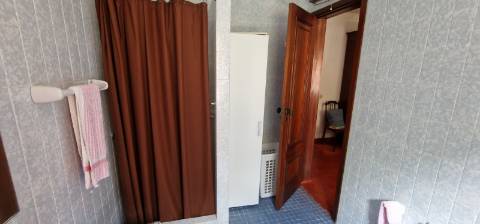 Moradia T7 Independente em Cascais com Jardim e Garagem