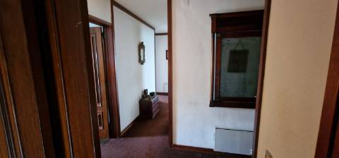 Moradia T7 Independente em Cascais com Jardim e Garagem