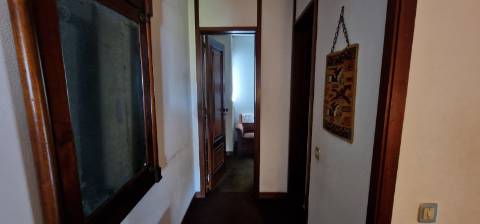 Moradia T7 Independente em Cascais com Jardim e Garagem