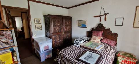 Moradia T7 Independente em Cascais com Jardim e Garagem