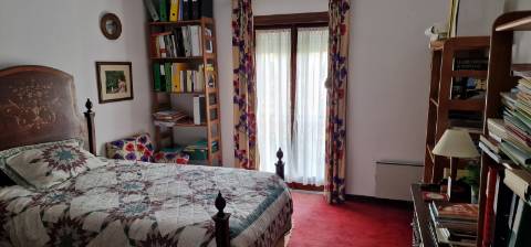 Moradia T7 Independente em Cascais com Jardim e Garagem