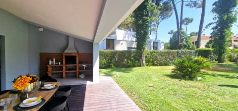 Moradia Exclusiva na Prestigiada Herdade da Aroeira