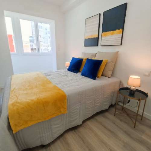 T3 Renovado com Suite, Cozinha Equipada e Ótima Localização - Benfica