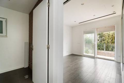 Moradia Contemporânea T5 + 1 em Birre, Cascais