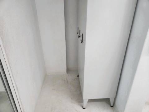 Loja para Arrendamento em Zona Central da Amadora