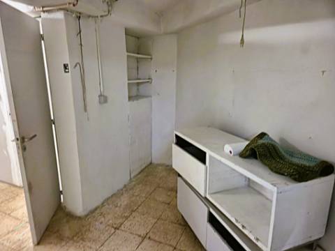 Loja para Arrendamento em Zona Central da Amadora