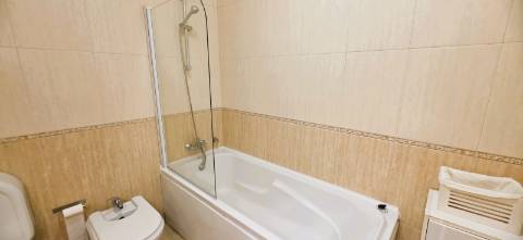 T4 em Condomínio Fechado com Piscina e 4 Lugares de Garagem | Cascais