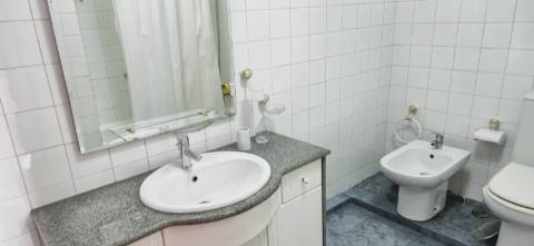 Apartamento T3 com 2 Casas de Banho - S. Domingos de Rana