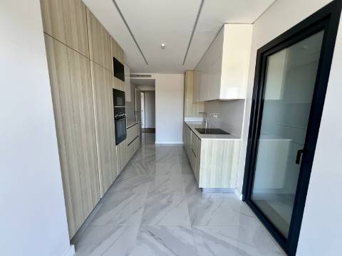 Montijo como novo Pinus T3 de Luxo
