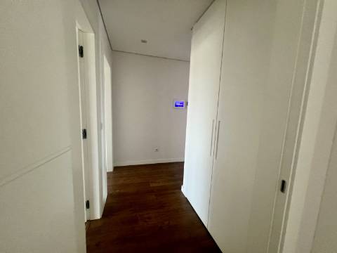 Montijo como novo Pinus T3 de Luxo
