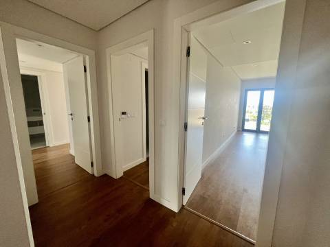 Montijo como novo Pinus T3 de Luxo
