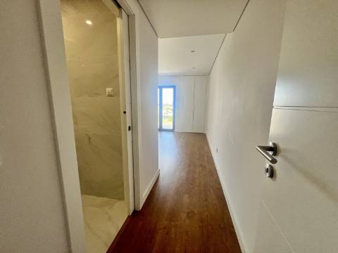 Montijo como novo Pinus T3 de Luxo
