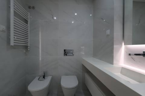 Montijo - T3 de luxo no Pinus, como novo, com parqueamento e varandas amplas
