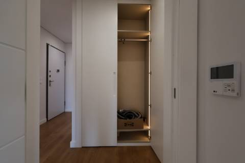 Montijo - T3 de luxo no Pinus, como novo, com parqueamento e varandas amplas
