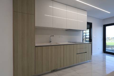 Montijo - T3 de luxo no Pinus, como novo, com parqueamento e varandas amplas
