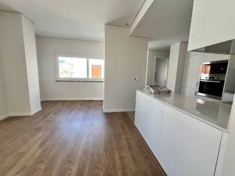 T3 Centro da cidade de Montijo