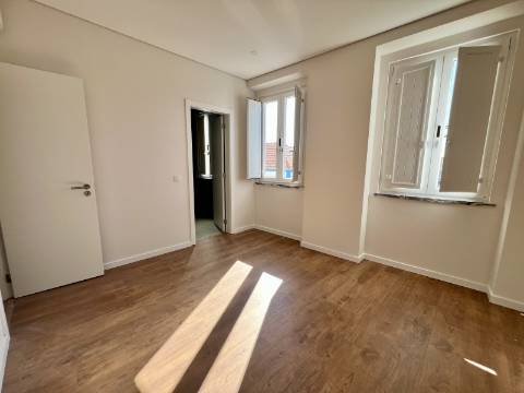 T3 Centro da cidade de Montijo