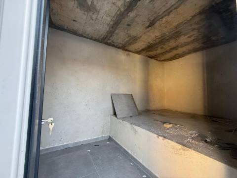 T2+2 centro Montijo com parqueamento e arrecadação