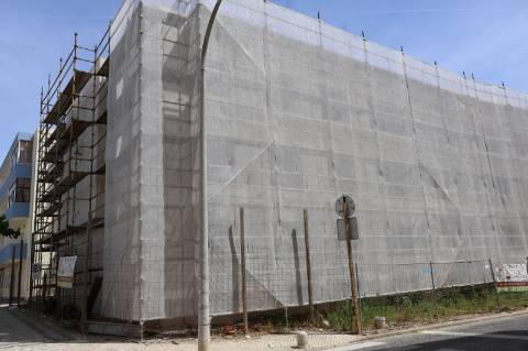 T3 centro Montijo com 2 parqueamentos e arrecadação