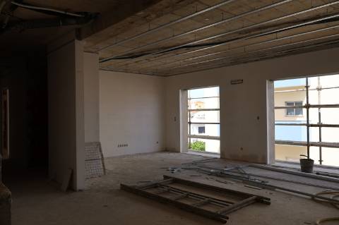 T3 centro Montijo com 2 parqueamentos e arrecadação