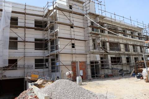 T3 centro Montijo com parqueamento e arrecadação