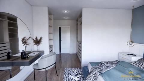 T1 R/C Novo com parqueamento