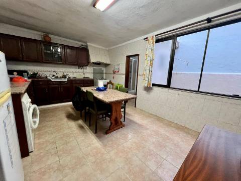 Moradia Térrea T2 Gaio-Rosário