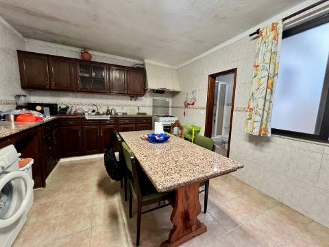 Moradia Térrea T2 Gaio-Rosário