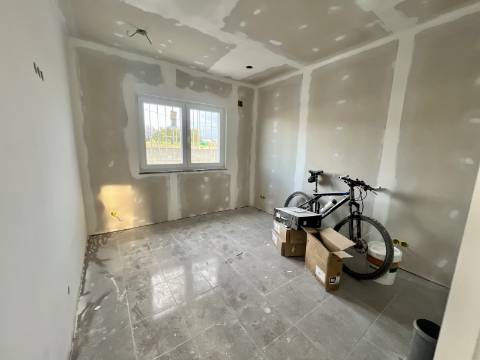 Moradia remodelada Arroteias