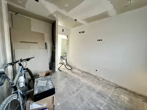 Moradia remodelada Arroteias