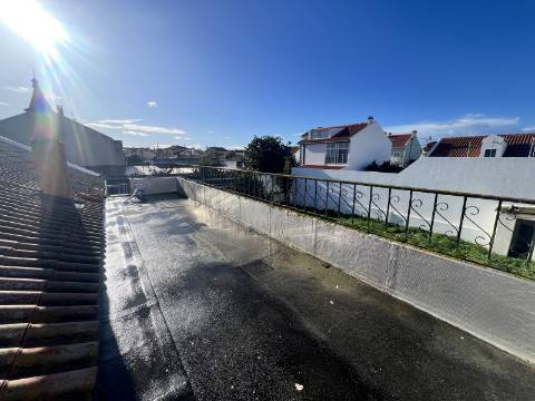 Moradia remodelada Arroteias