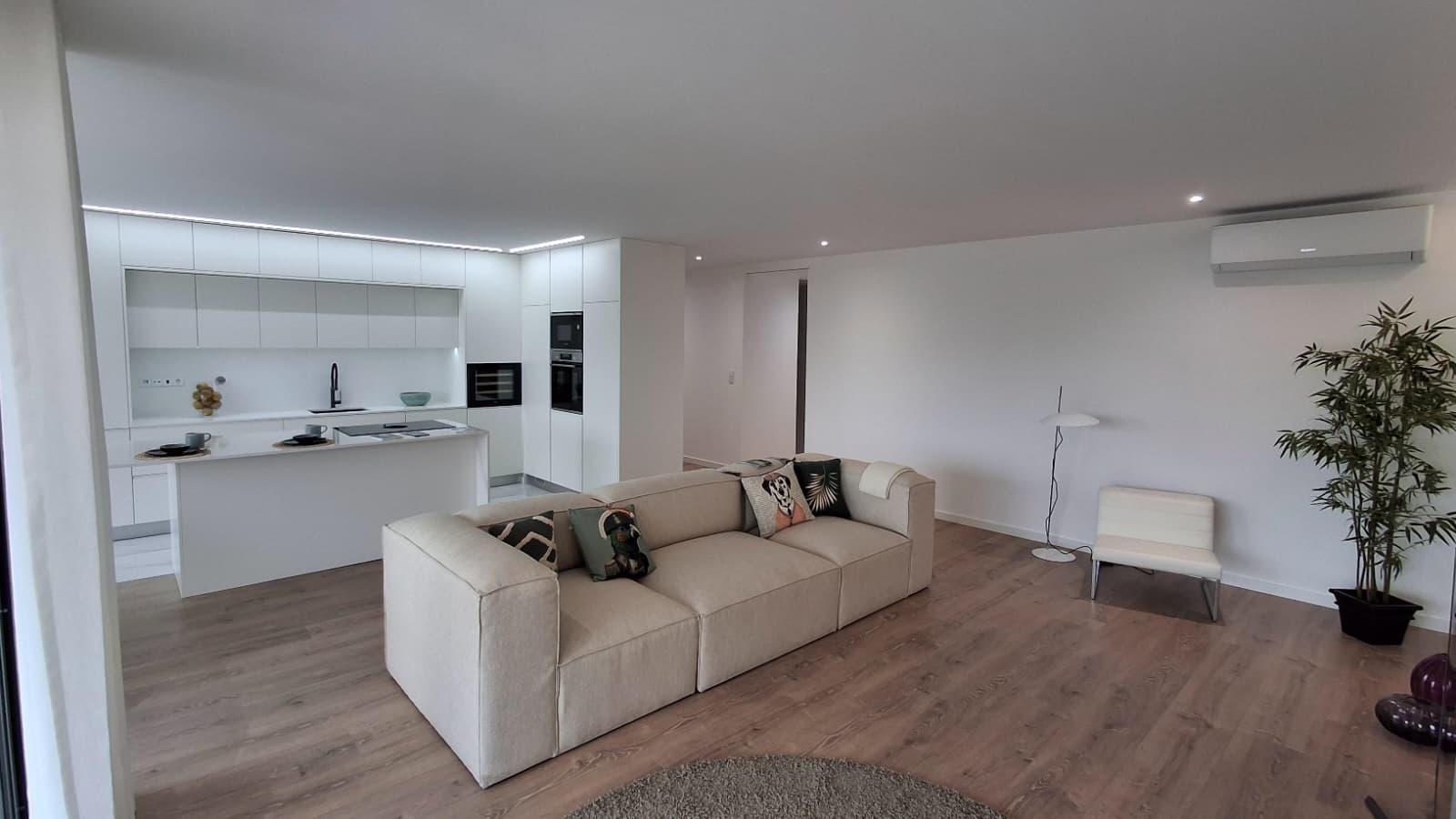 T3+1 Duplex com 74 m2 de Terraços