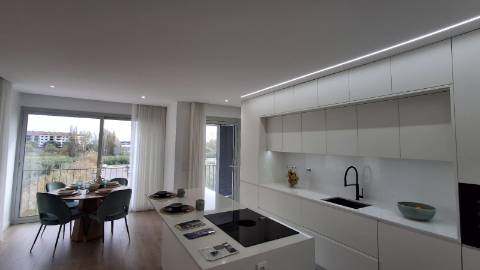 T3+1 Duplex com 74 m2 de Terraços