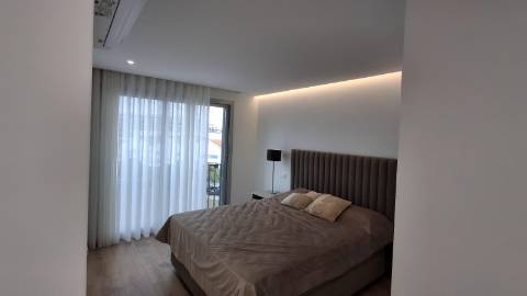 T3+1 Duplex com 74 m2 de Terraços