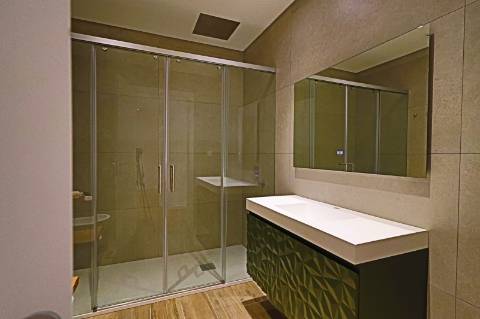 T3 com terraço e Box para 2 viaturas