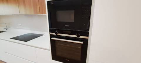 Estilo de Vida Urbano com 3 Suites e Isenção Total de IMT e IMI