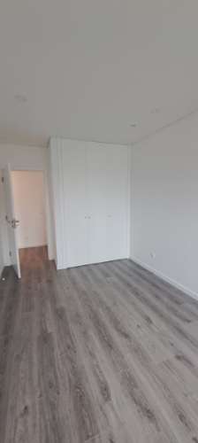 Apartamento T3 com garagem Novo em Montijo