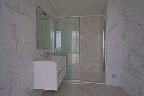 T1 Arrendamento novo com parqueamento e arrecadação