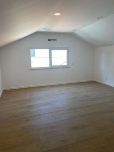 Excelente moradia contemporânea