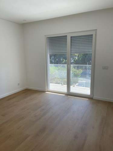 Excelente moradia contemporânea