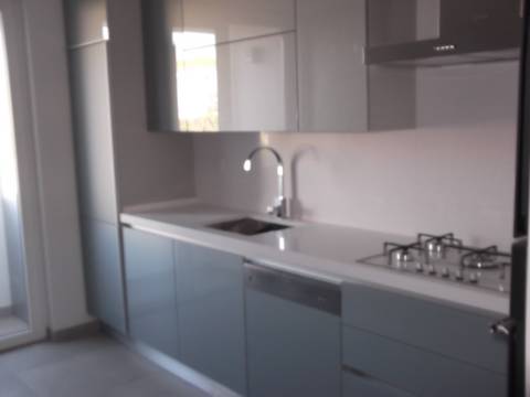 Excelente apartamento T3 a estrear