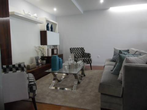 Apartamento T3 em excelente localização