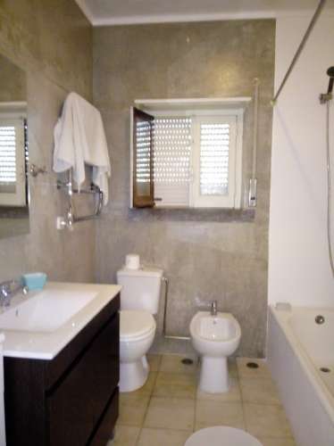 CASCAIS CENTRO ( perto Cuf, perto kings scholl, International colleges, Shops, A5... )