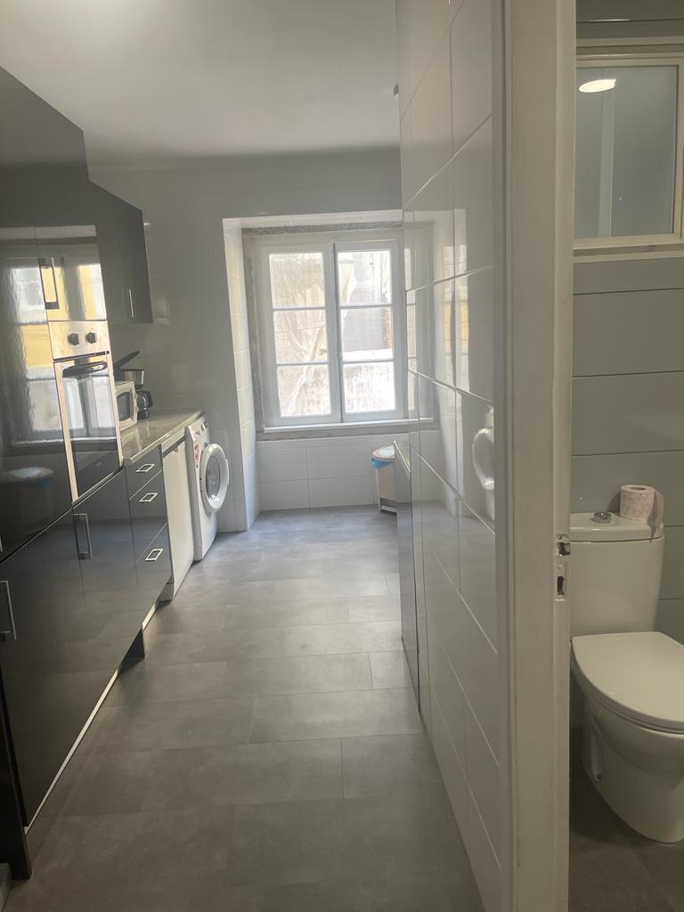 Santa Catarina apartamento T3 local de excelência em Lisboa