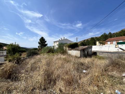 Moradia T2 - Dois Portos e Runa